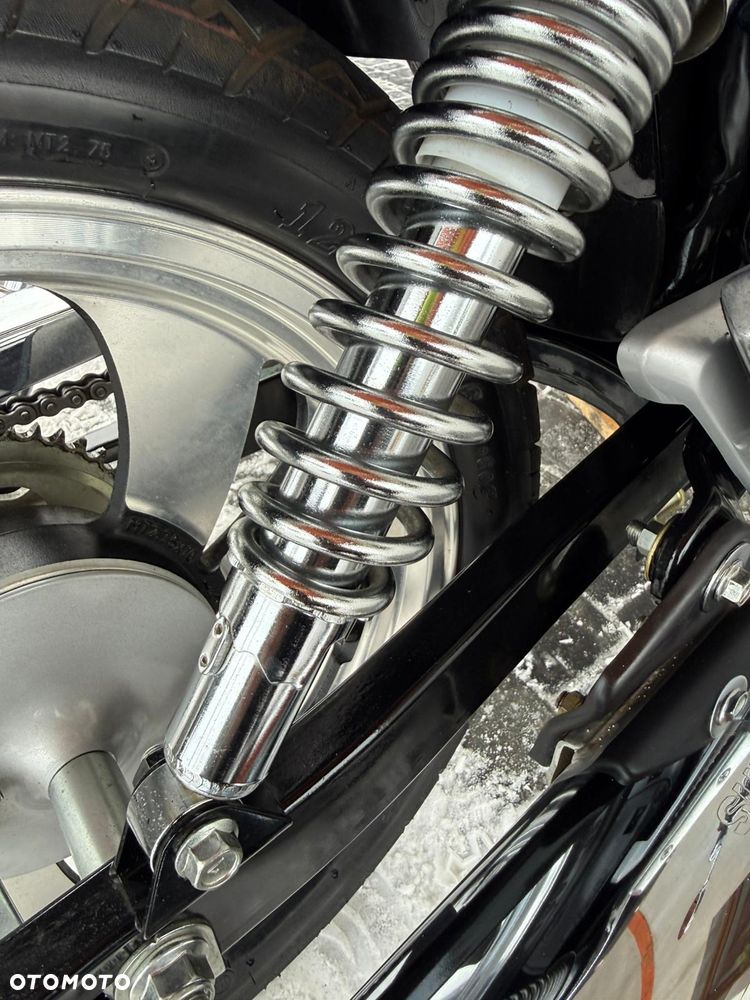 Suzuki Marauder - 37