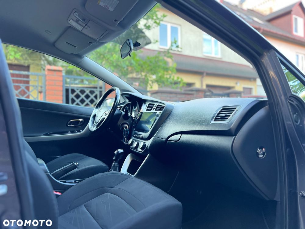 Kia Ceed 1.4 L - 21