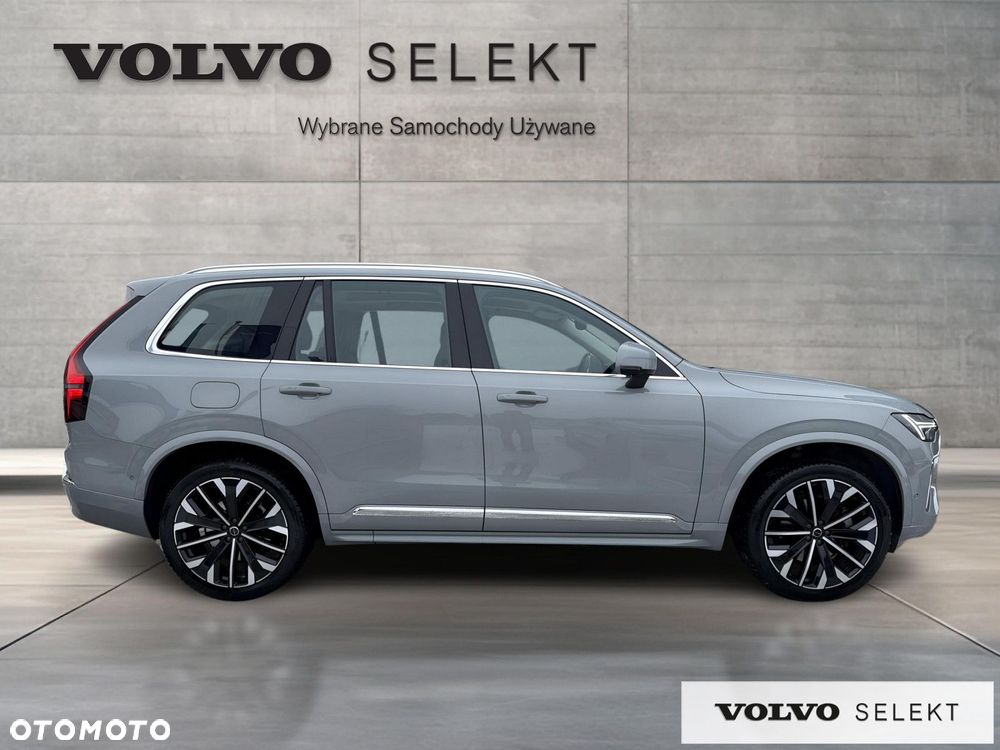 Volvo XC 90 - 8