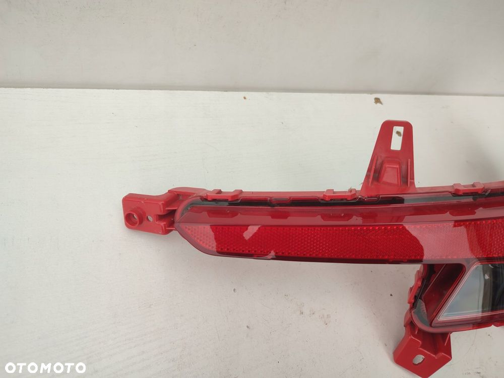 Lampa lewy tył odblask HYUNDAI ELANTRA VI LIFT 92405-F2510 ORYGINAŁ EUROPA - 4