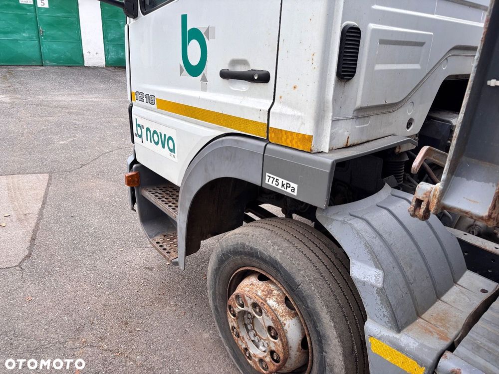 Versalift Atego 1218 - 37