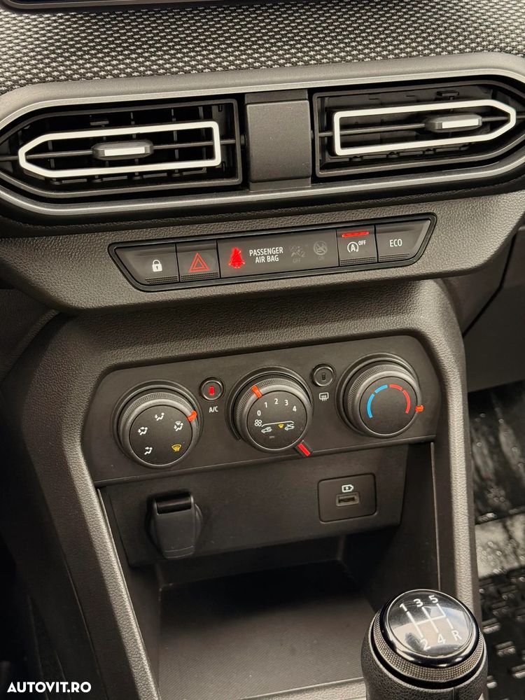 Dacia Logan TCe 90 MT5 Comfort - 23