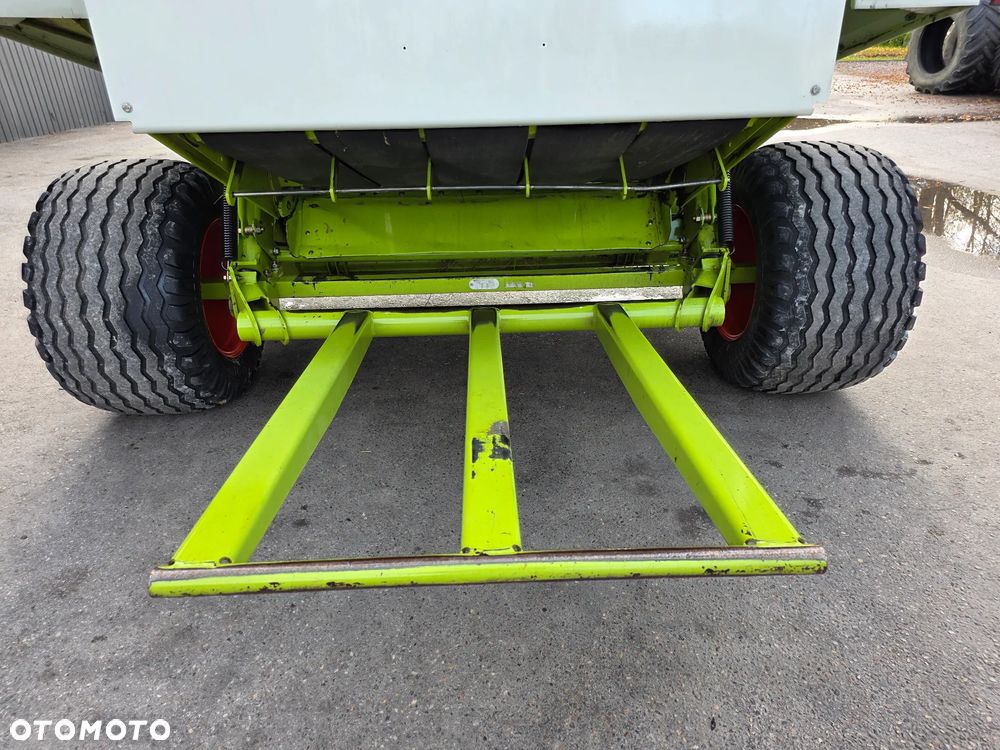 Claas Variant 260 - 20