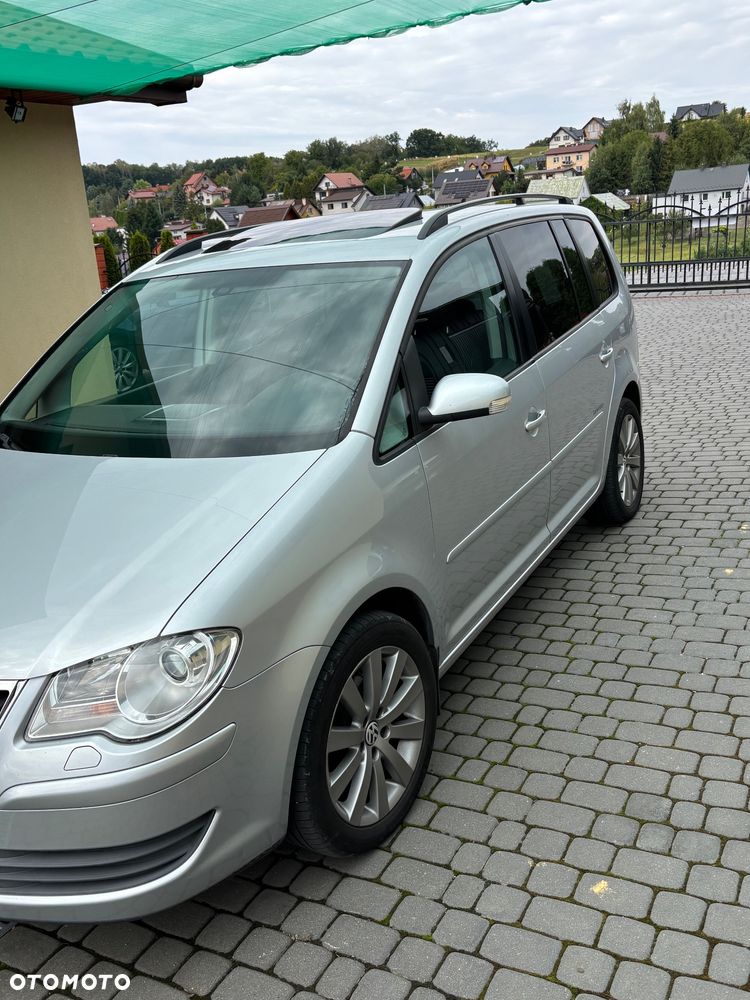Volkswagen Touran 1.6 United - 2