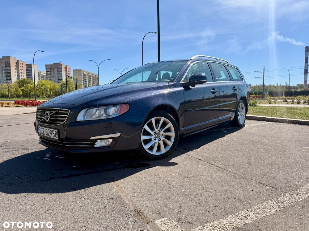 Volvo V70 D2 Summum - 1