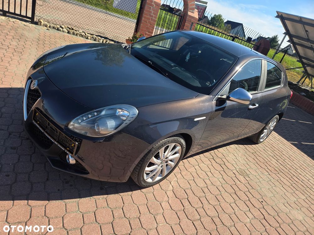 Alfa Romeo Giulietta - 2