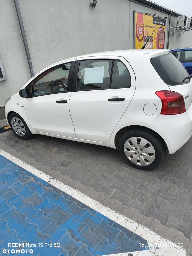 Toyota Yaris - 5