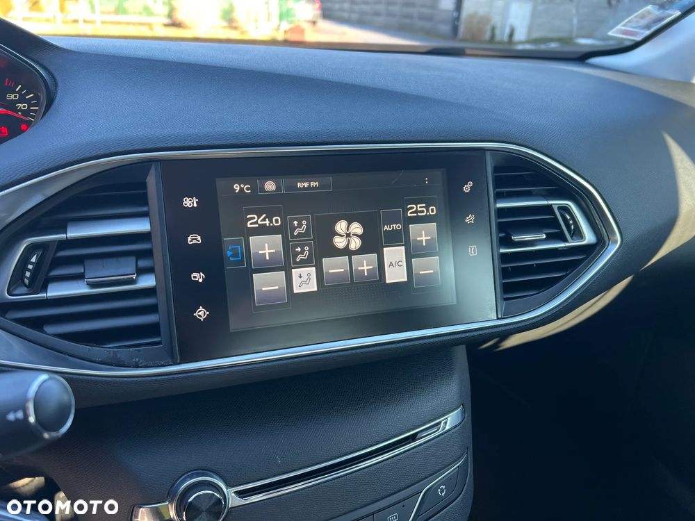 Peugeot 308 125 THP Active - 15