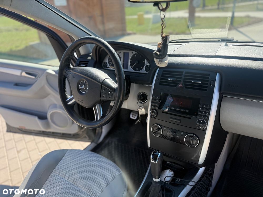 Mercedes-Benz Klasa B - 15