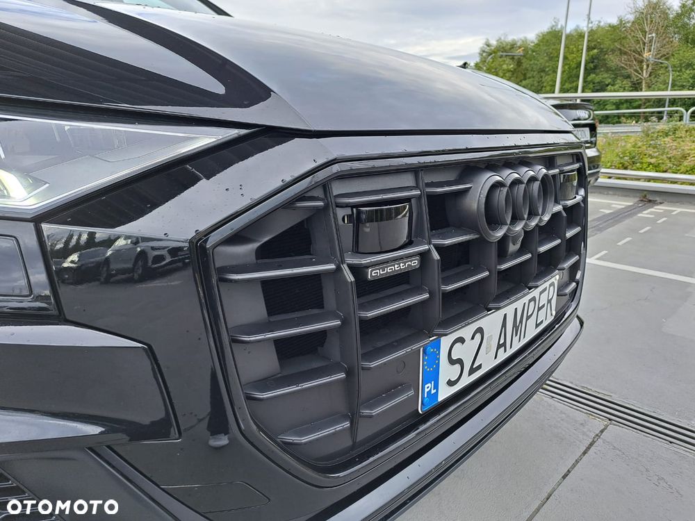 Audi Q8 - 6