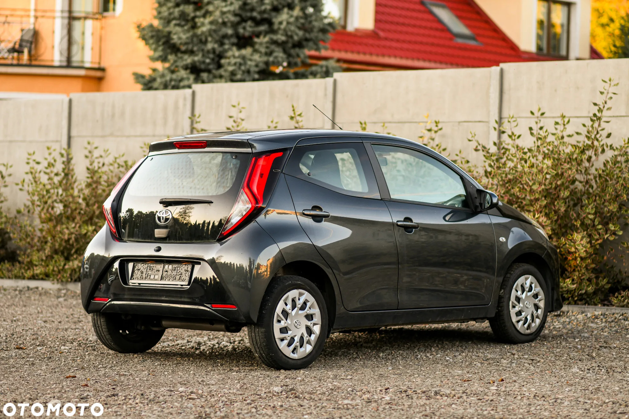 Toyota Aygo x - 18