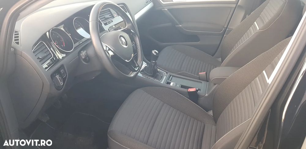 Volkswagen Golf 1.2 TSI BlueMotion Technology Cup - 10