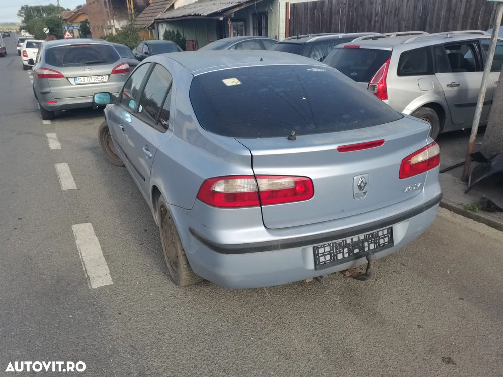 Dezmembrez Renaul Laguna ll - 1