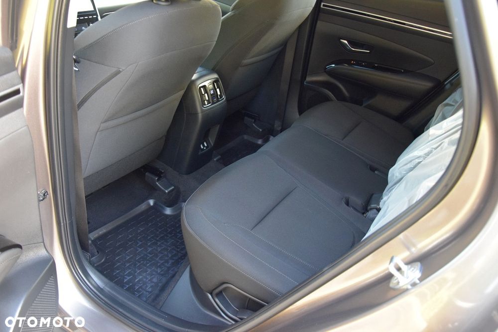 Hyundai Tucson 1.6 T-GDi Executive 2WD - 9