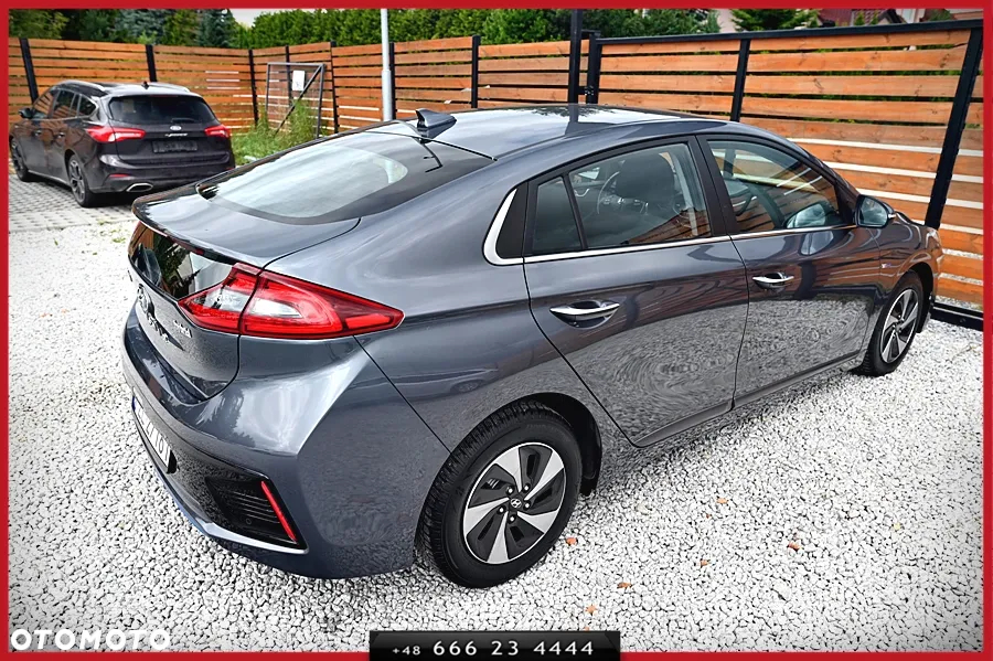 Hyundai IONIQ Hybrid 1.6 GDI Premium - 13