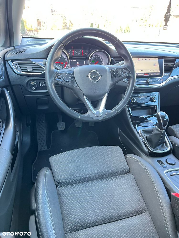 Opel Astra 1.4 Turbo Start/Stop Innovation - 24