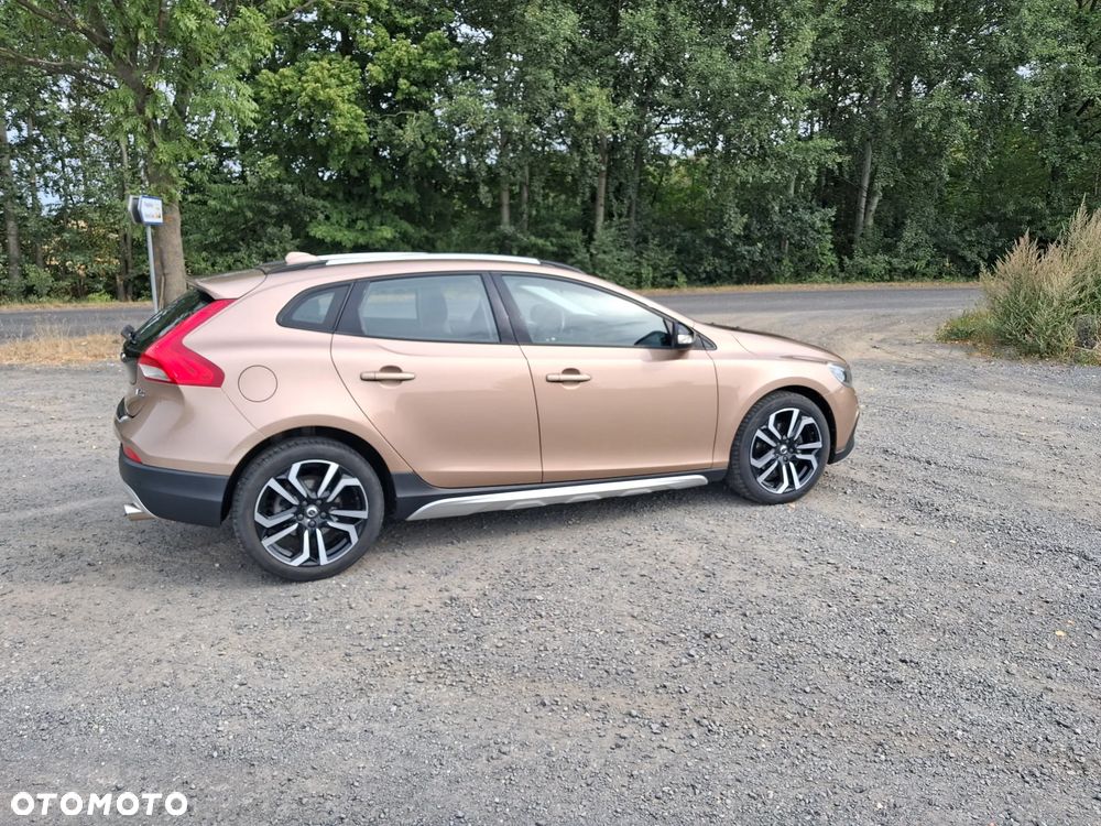Volvo V40 T4 Momentum - 9