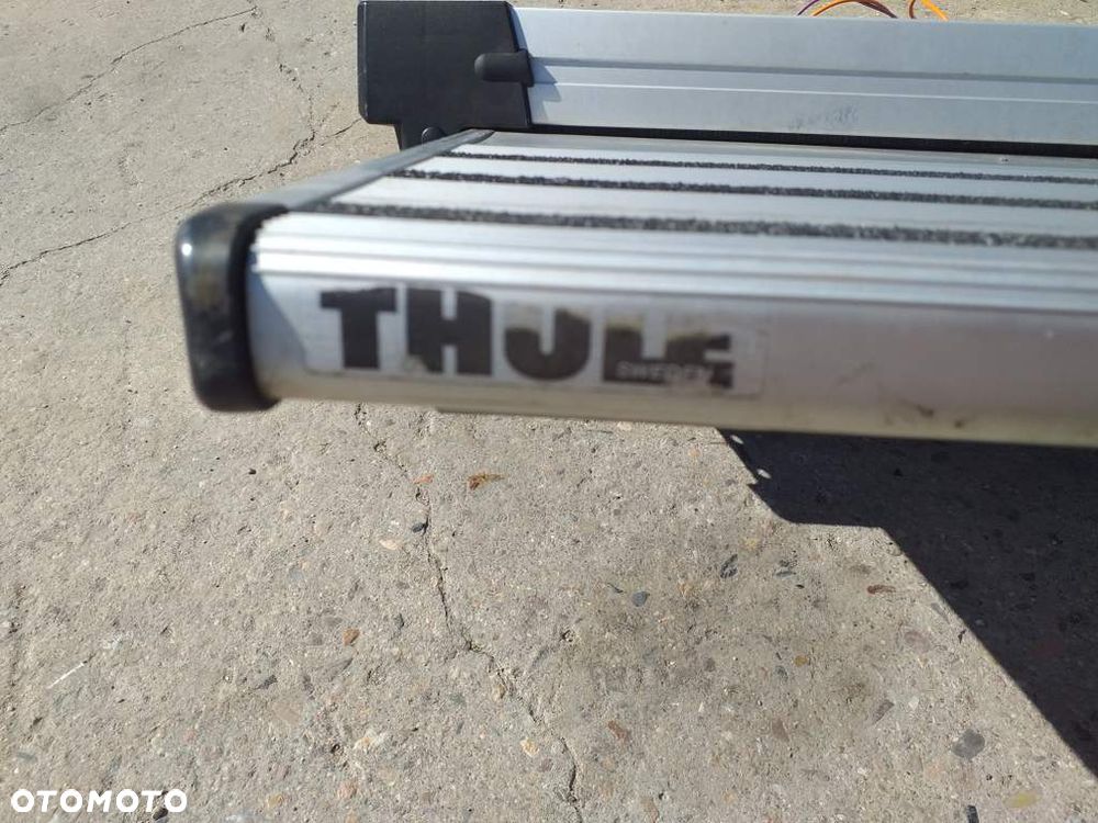Elektrycznie wysuwany Stopień THULE do Kampera - 3