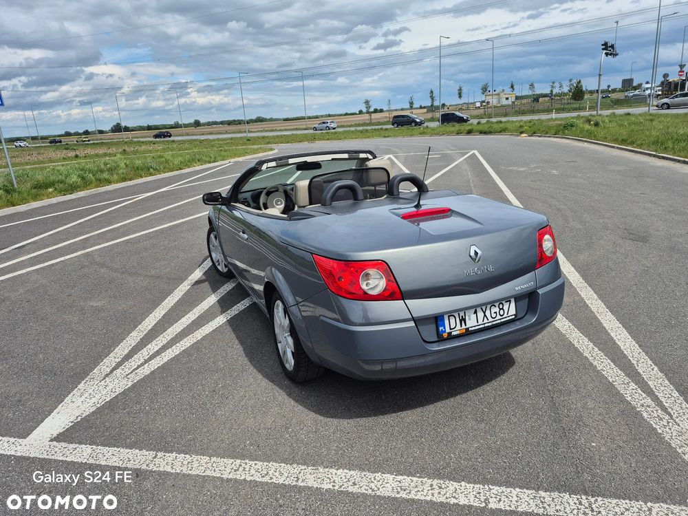 Renault Megane 2.0 dCi Dynamique - 5