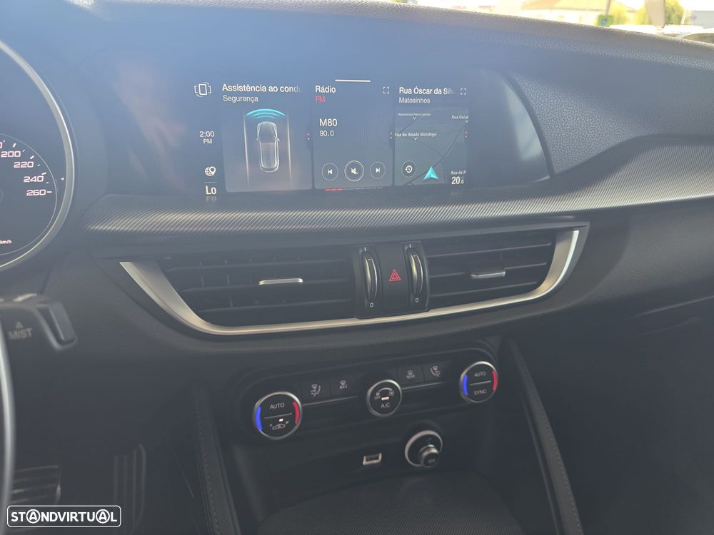 Alfa Romeo Stelvio 2.2 D Sprint Q4 AT8 - 21