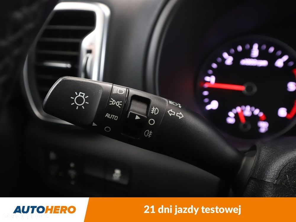 Kia Sportage 1.7 CRDI M 2WD - 31