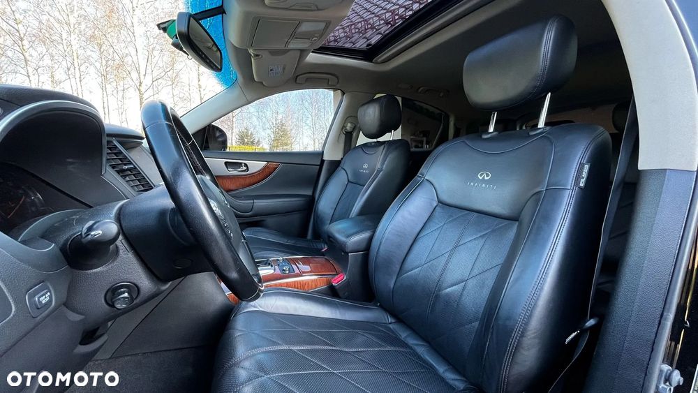 Infiniti FX FX35 AWD - 9