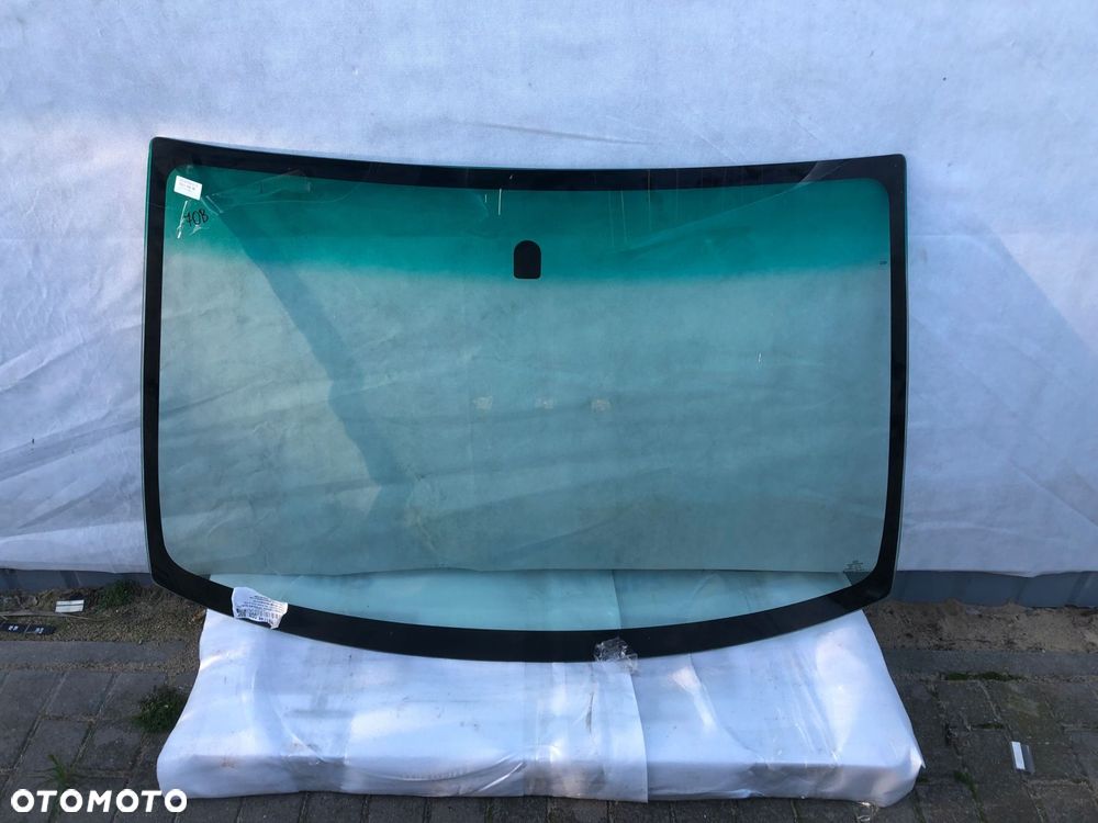 toyota echo 3d/4d/5d sedan szyba przednia nowa 1999-2005 - 1