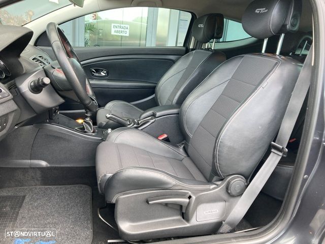 Renault Mégane Coupe - 24