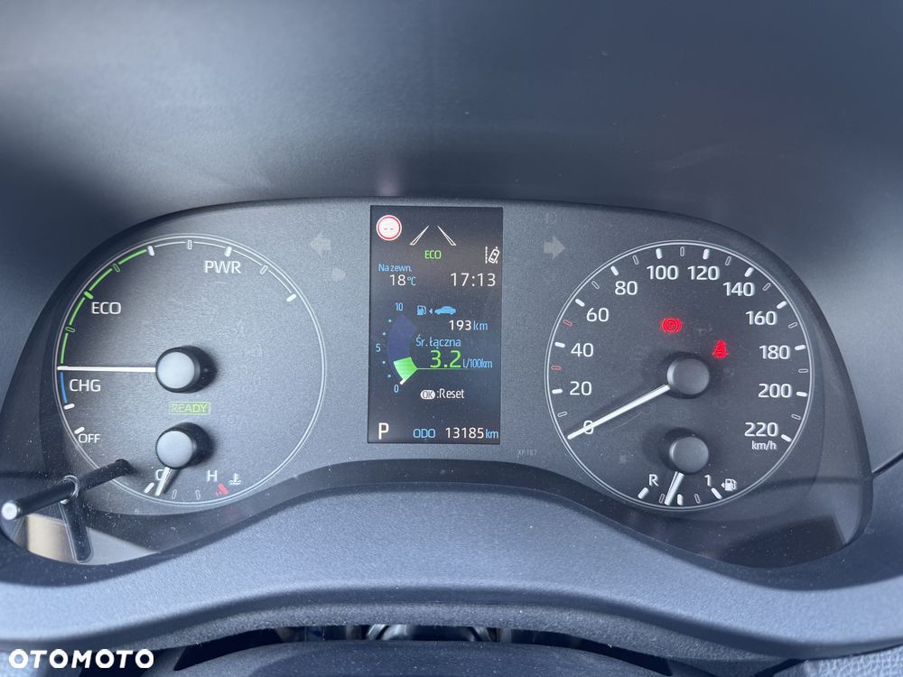 Toyota Yaris - 24