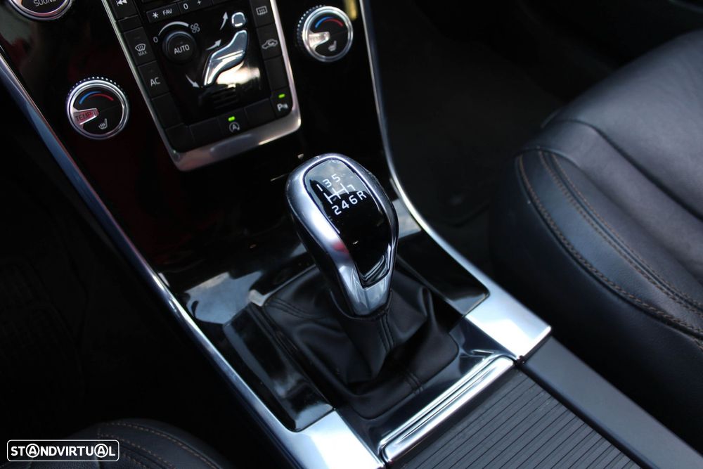 Volvo XC 60 2.0 D3 Dynamic Edition - 20