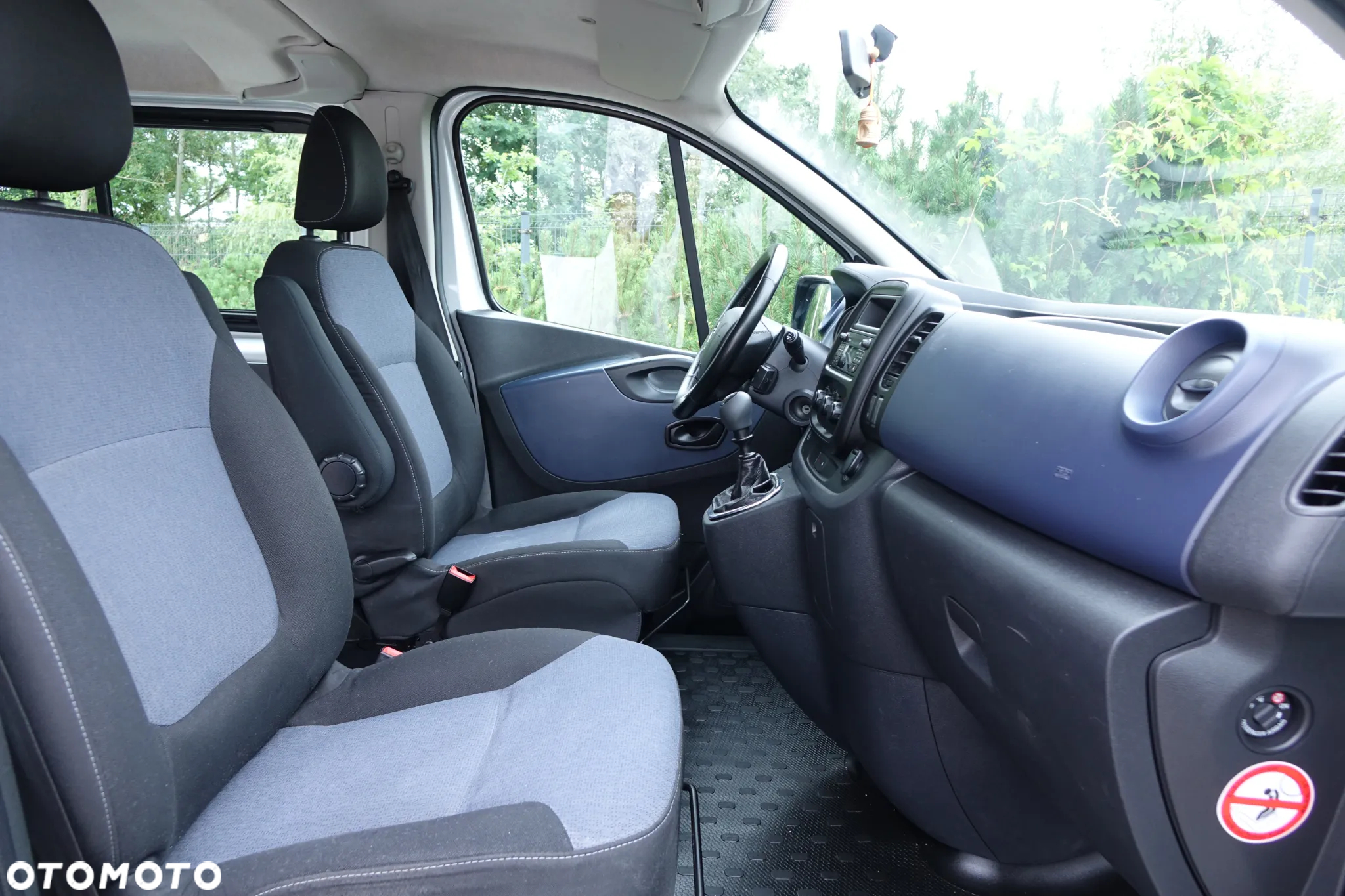 Opel Vivaro brygadówka LONG L2H1 + bagażnik dachowy - 9