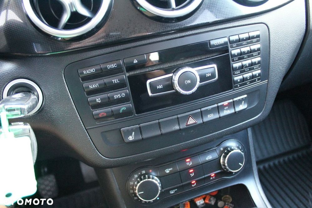 Mercedes-Benz Klasa B 200 Edition - 13