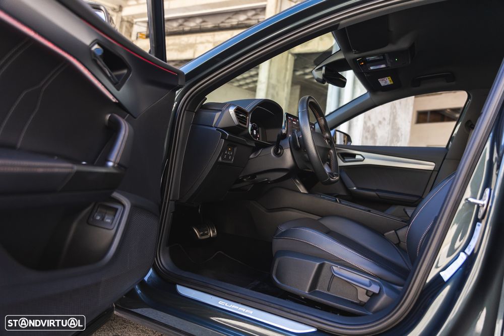 Cupra Formentor VZ 1.4 e-Hybrid DSG - 33