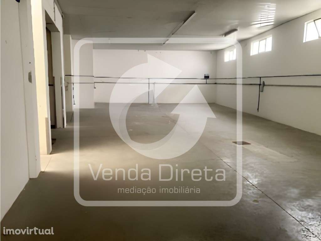Armazém Industrial com 1.000 m² em Localização Estratégica - Gaeira... - Grande imagem: 5/16