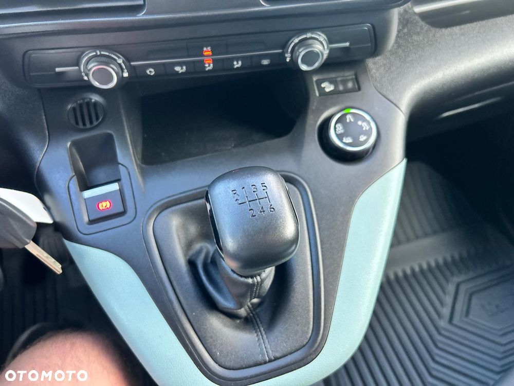 Citroën Berlingo M 1.2 PureTech Live S&S - 32