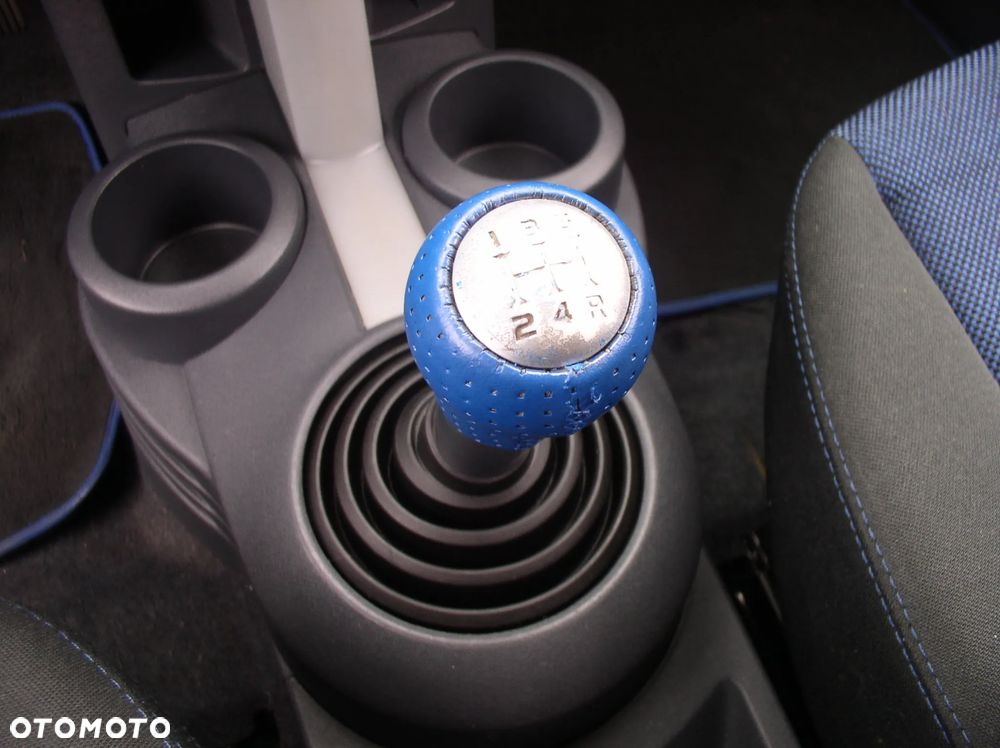 Mitsubishi Colt 1.3 Motion Plus - 24
