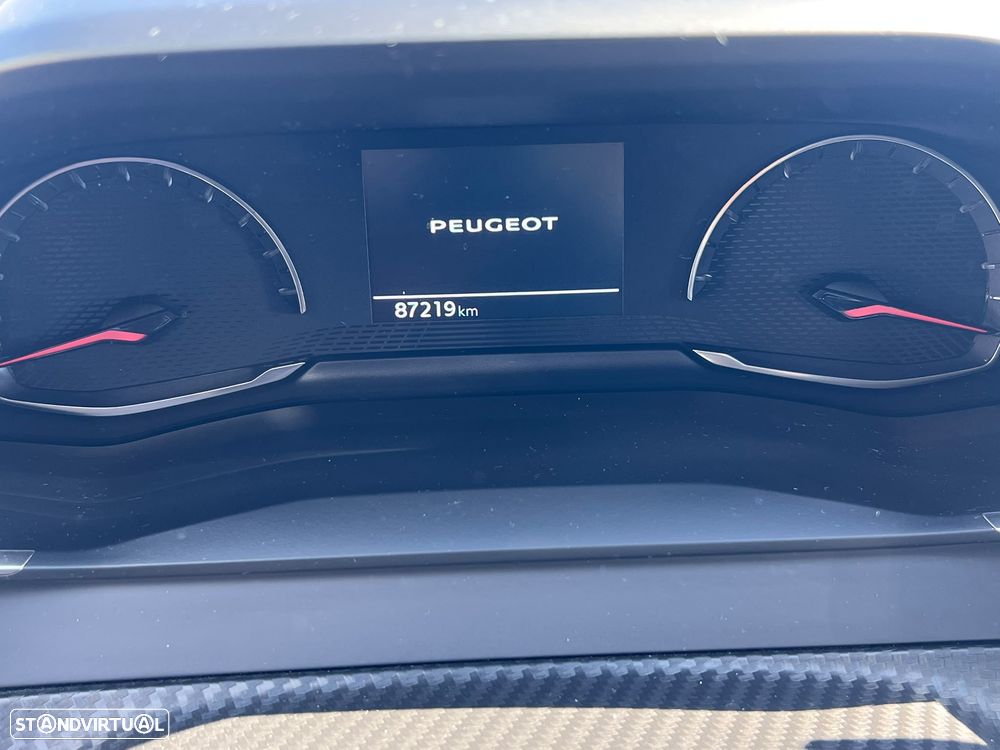 Peugeot 208 1.2 PureTech Active - 13