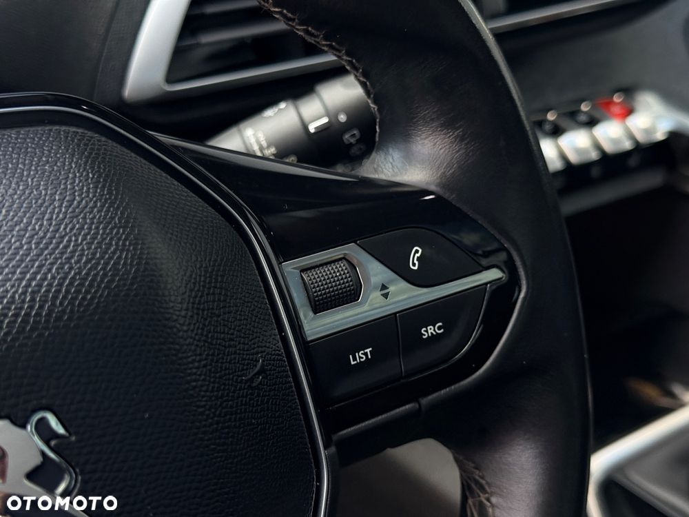 Peugeot 3008 BlueHDi 150 Stop & Start Allure - 16