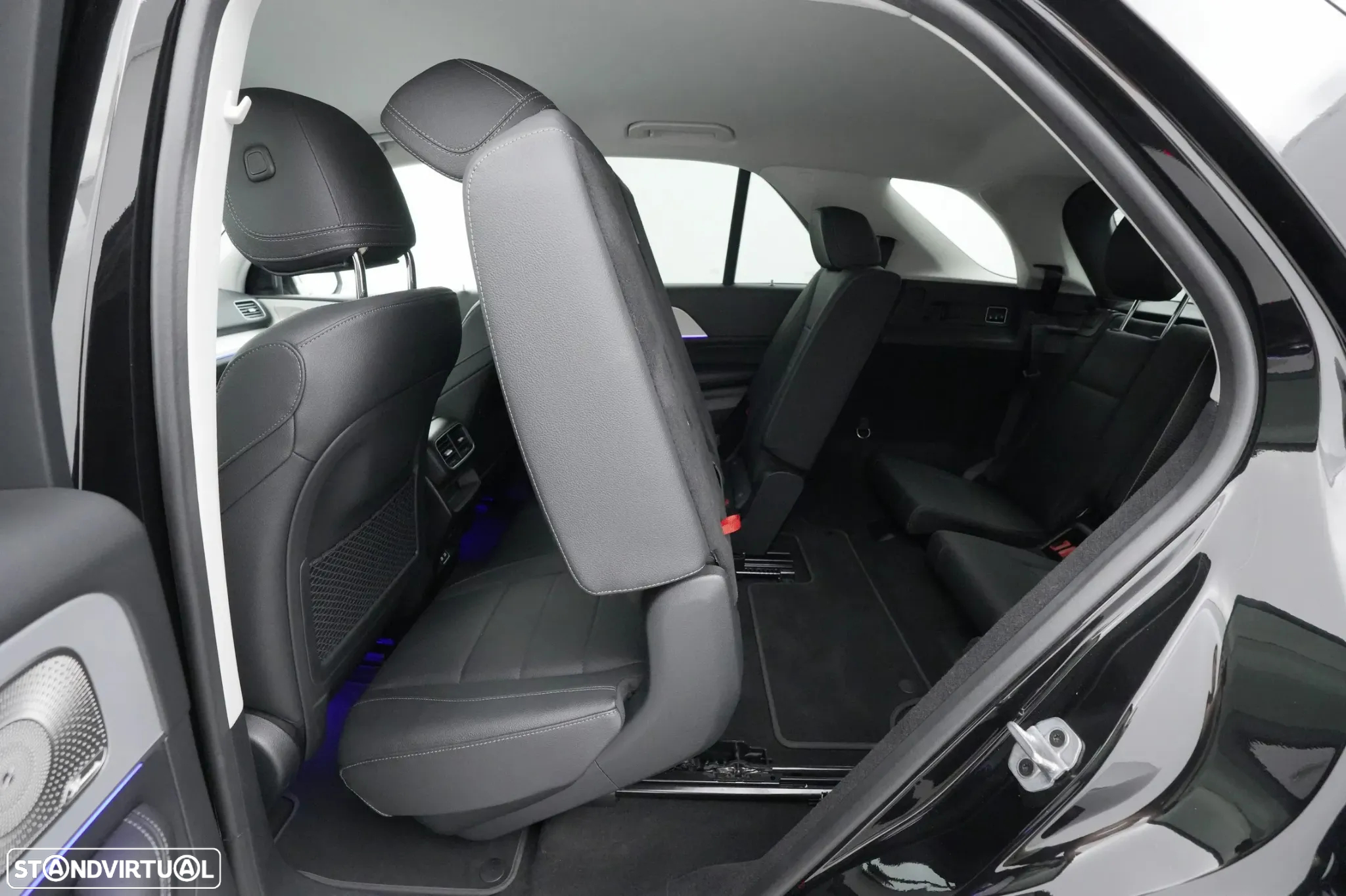 Mercedes-Benz GLE 300 d 4Matic - 38