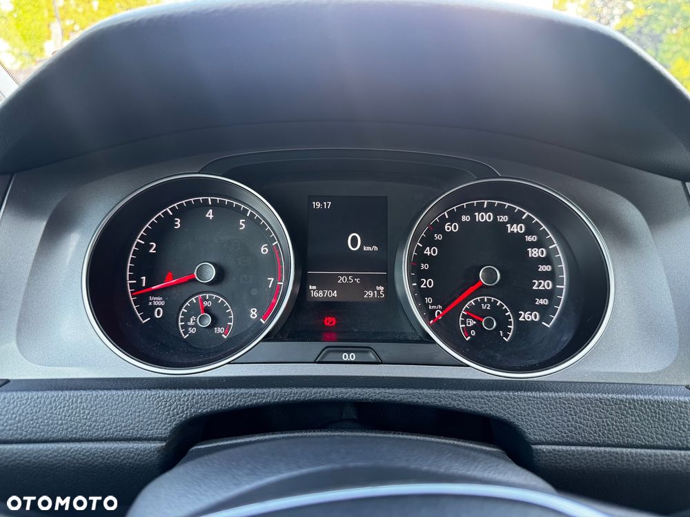 Volkswagen Golf 1.2 TSI BlueMotion Technology Comfortline - 22