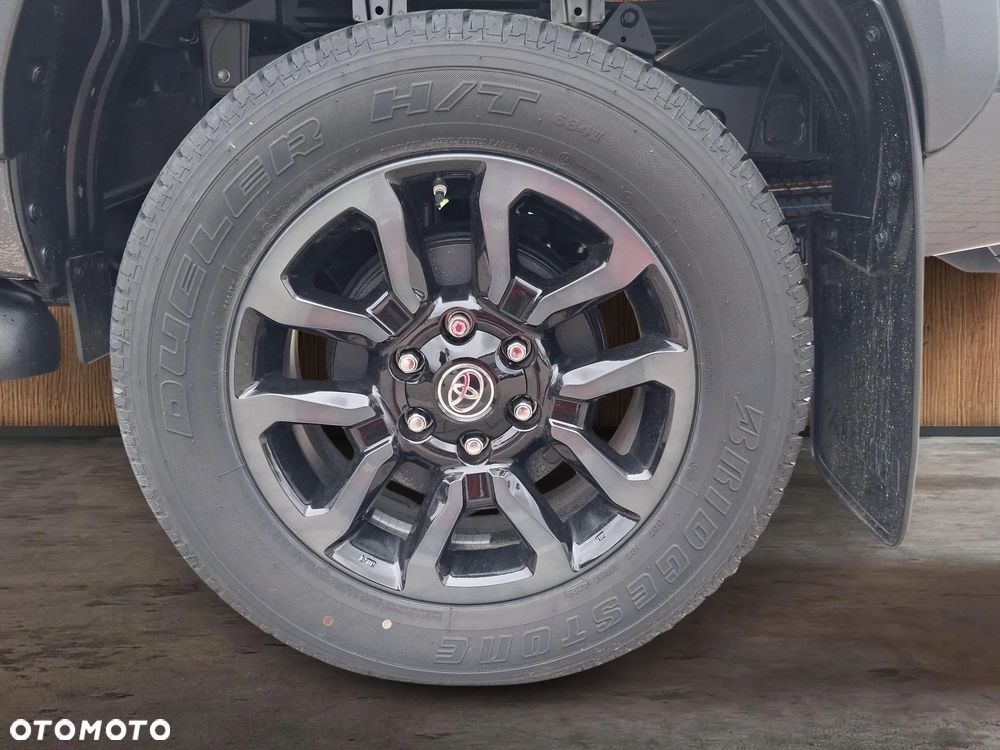 Toyota Hilux 2.8 D-4D Double Cab Invincible 4x4 - 22