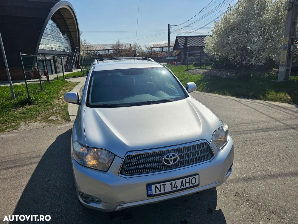 Toyota Highlander - 4