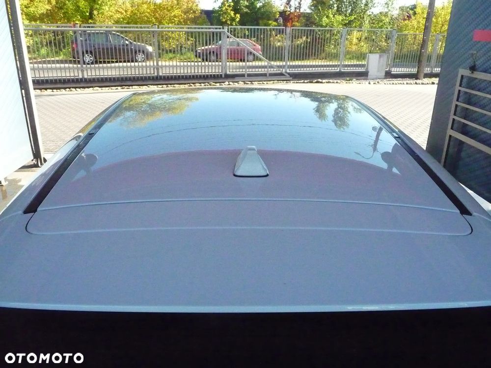 Kia Ceed - 8
