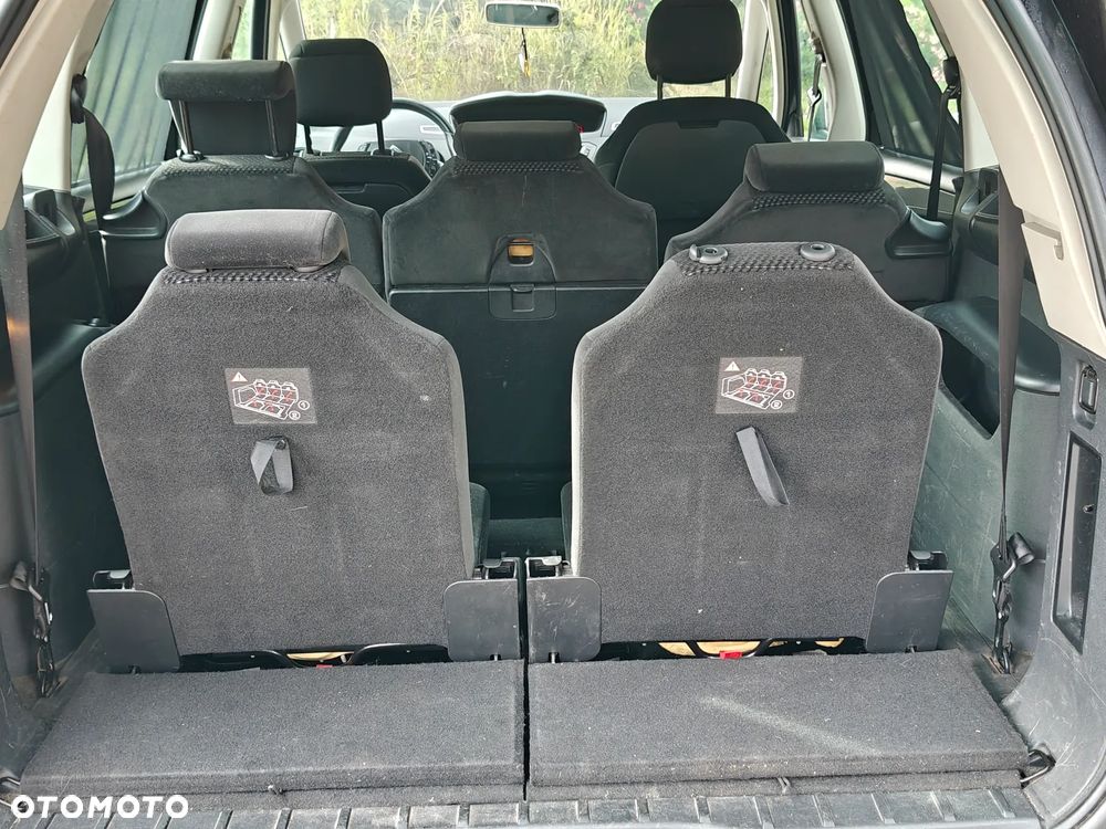 Citroën C4 Grand Picasso 1.8i SX - 21