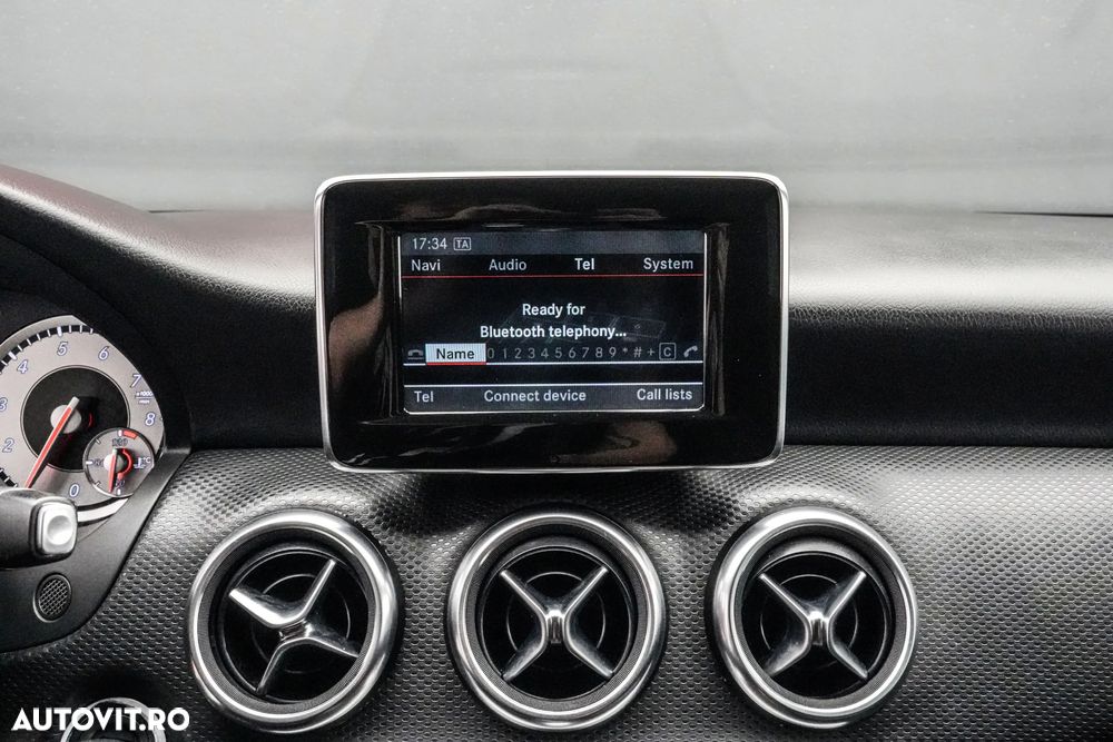 Mercedes-Benz A - 19