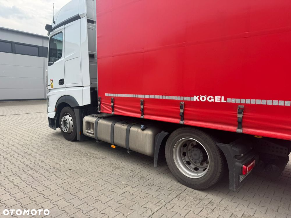 Mercedes-Benz ACTROS - 7
