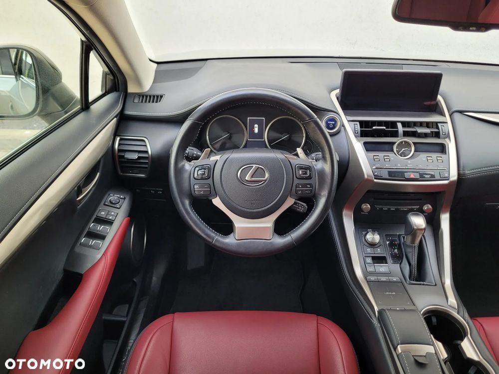 Lexus NX 300h F Impression AWD - 15