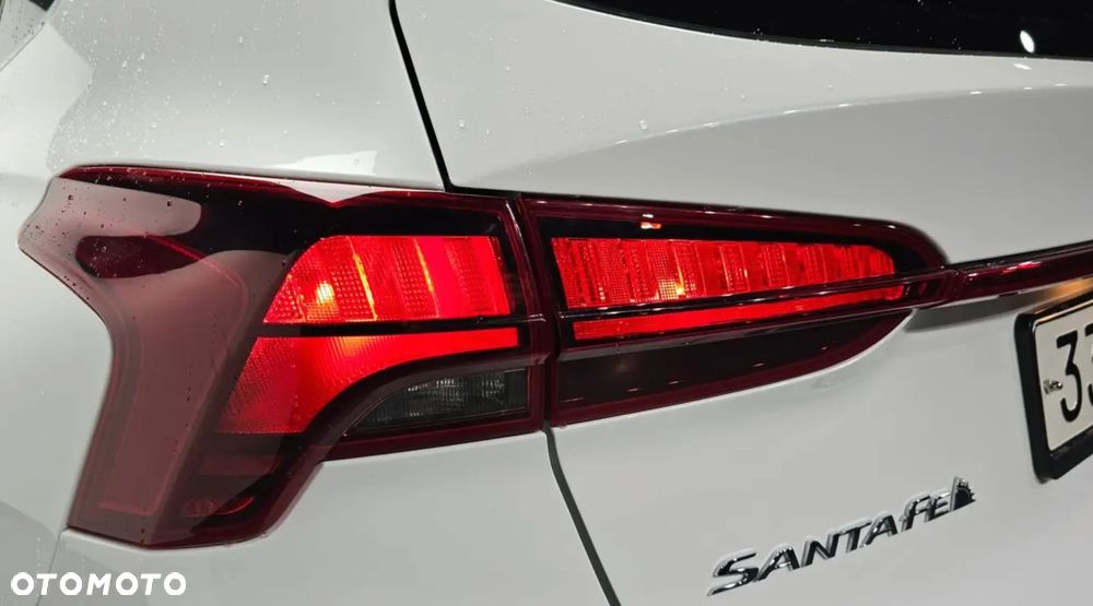 Hyundai Santa Fe - 12
