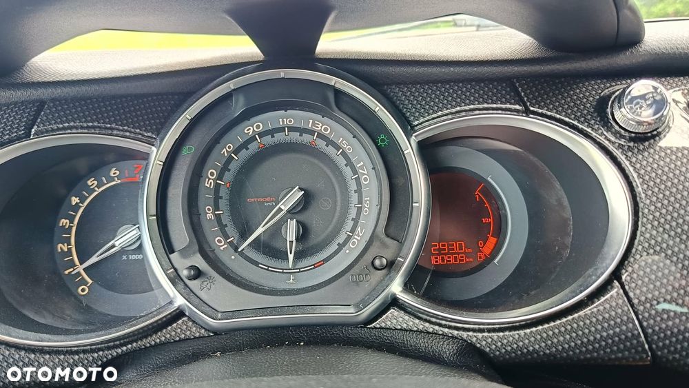 Citroën DS3 THP 155 SportChic - 7