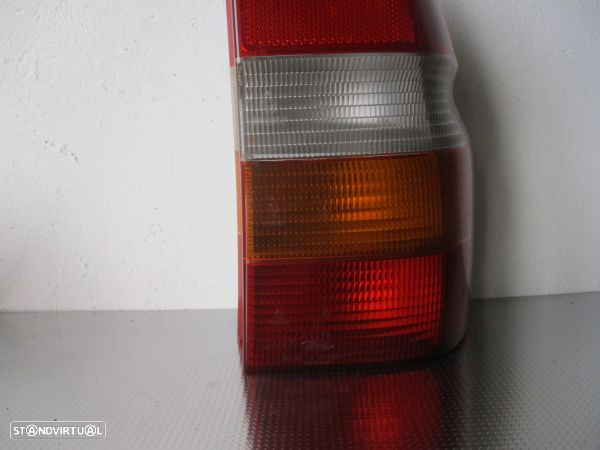 Farolim Dto Ford Escort Vi Turnier (Gal, Anl) - 3